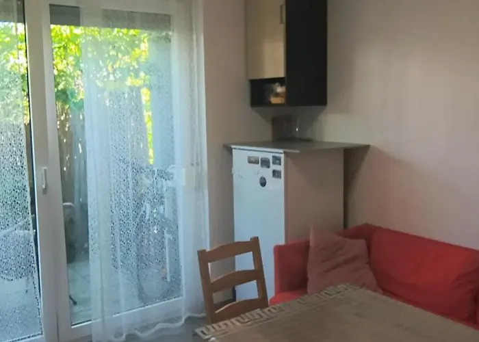 Δωμάτια σε οικογενειακή κατοικία Cozy In